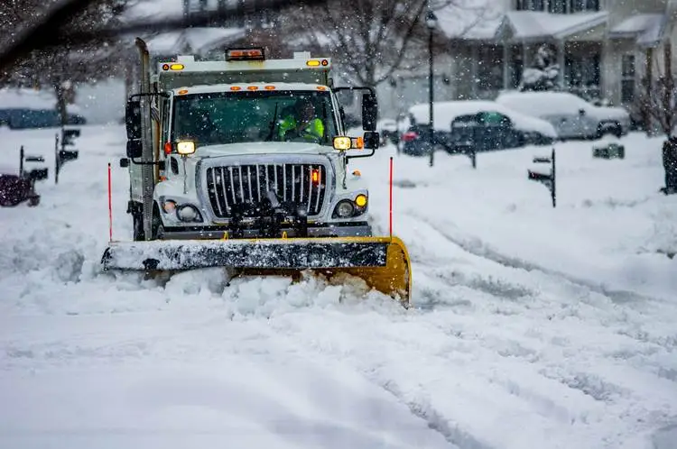Residential vs. Commercial Snow Removal in Calgary